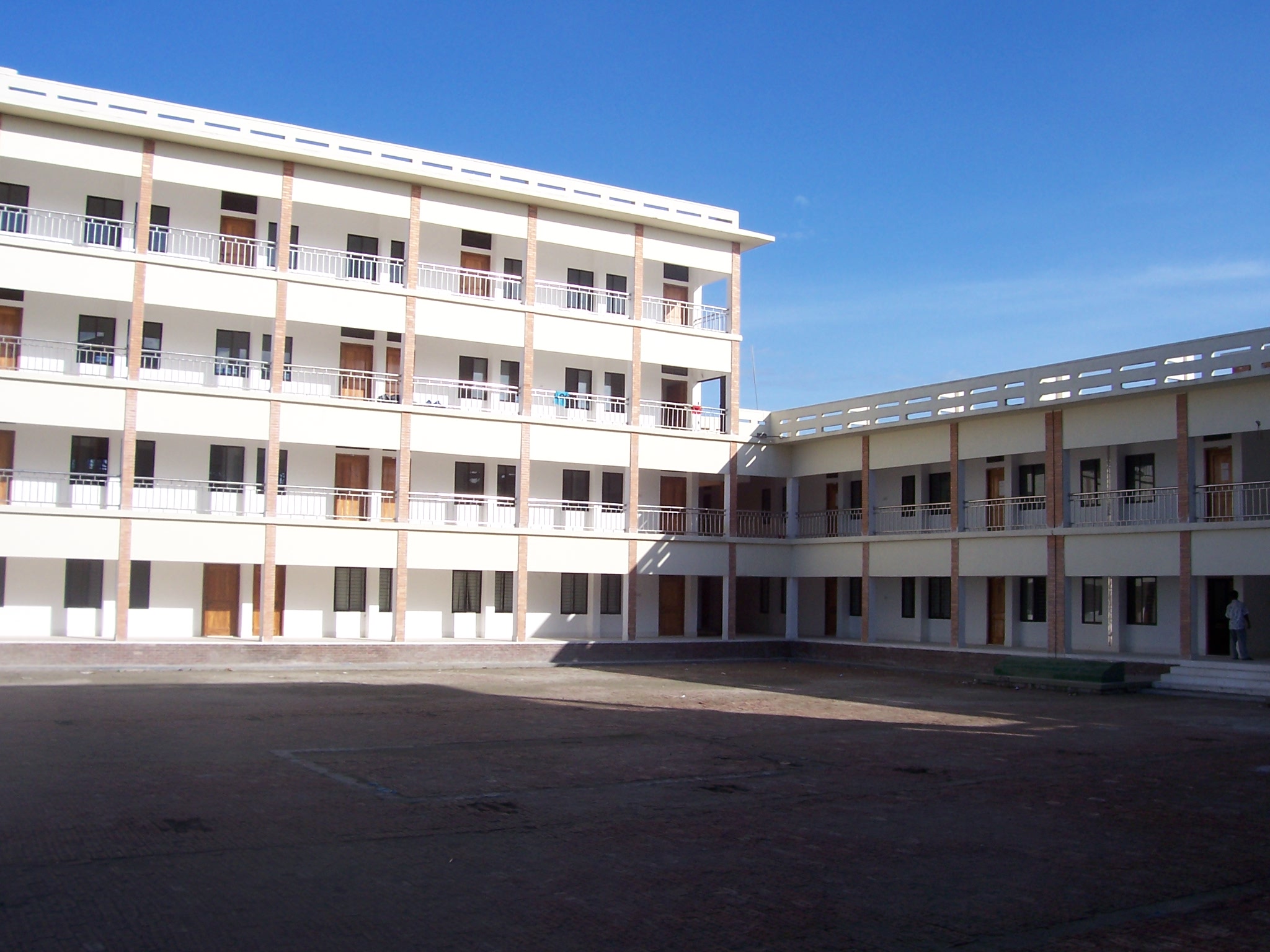 Girls Building